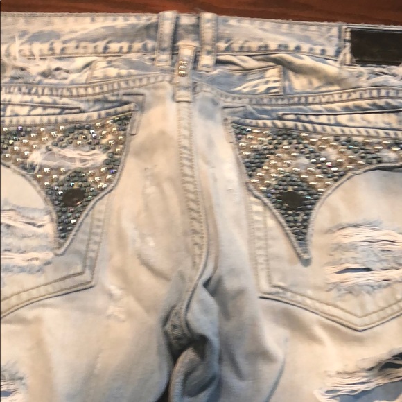 Robin Jeans - Picture 1 of 5